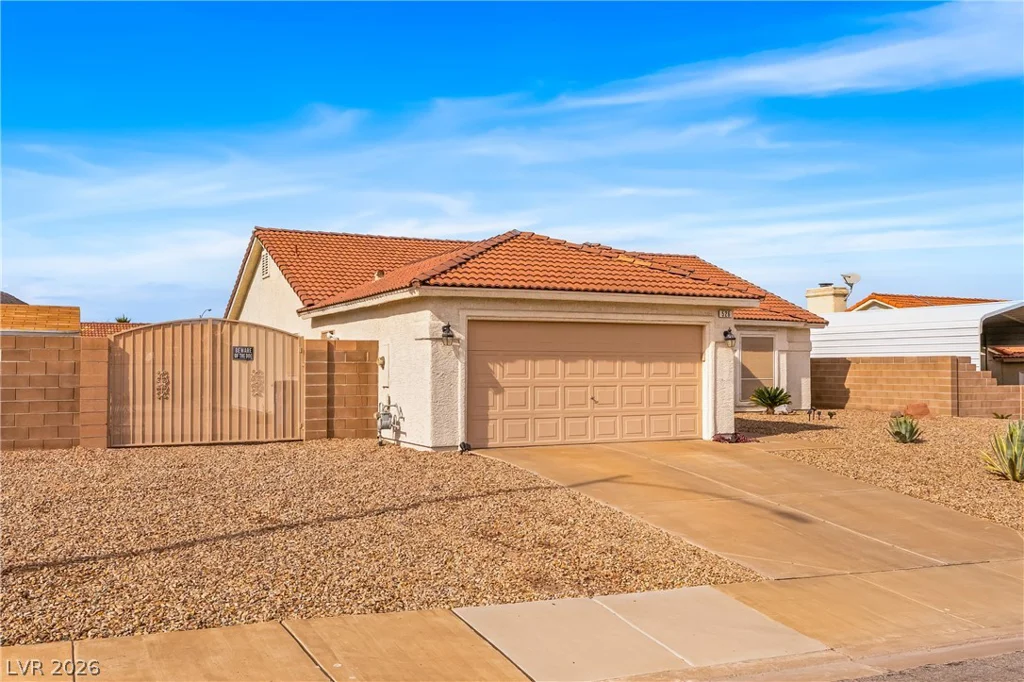 526 Crestway, Henderson, NV 89015