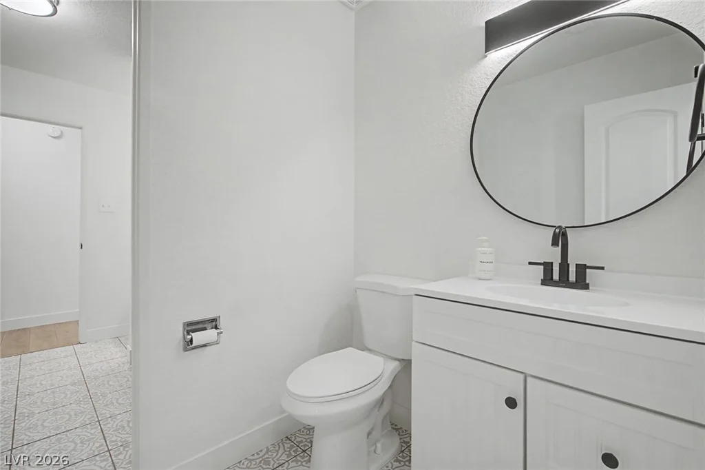 1009 Alan Shepard, Las Vegas, NV 89145