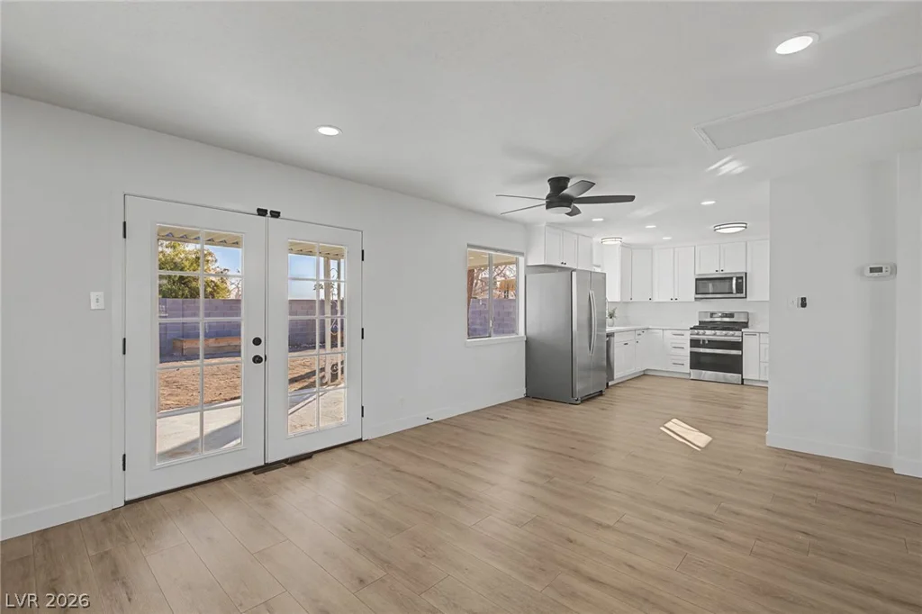 1009 Alan Shepard, Las Vegas, NV 89145