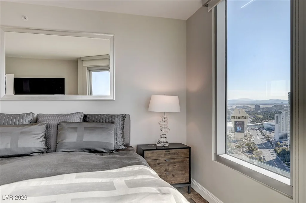 222 Karen, Las Vegas, NV 89109