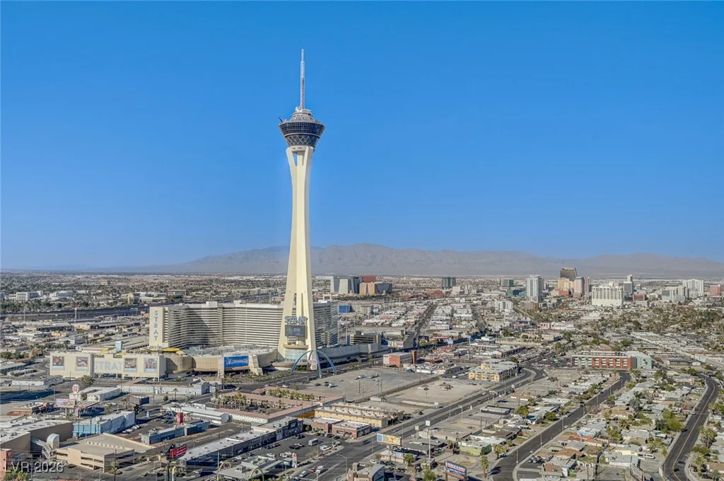 222 Karen, Las Vegas, NV 89109