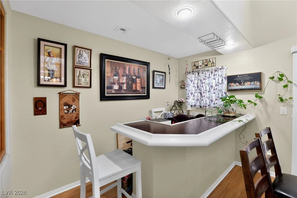 7408 Shallow Glen, Las Vegas, NV 89129