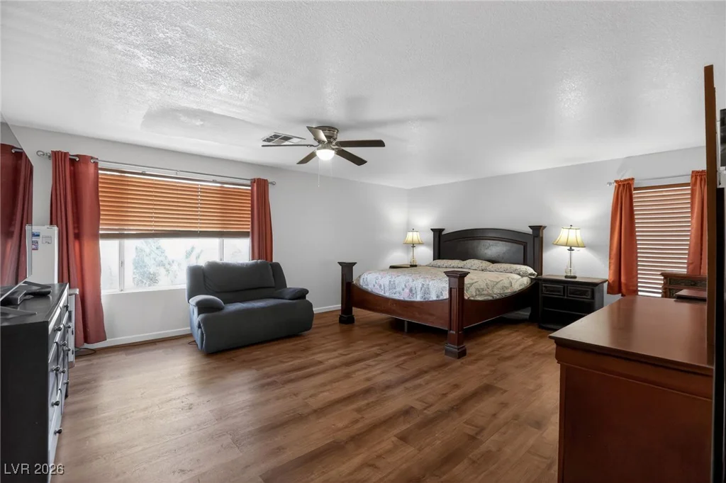7408 Shallow Glen, Las Vegas, NV 89129