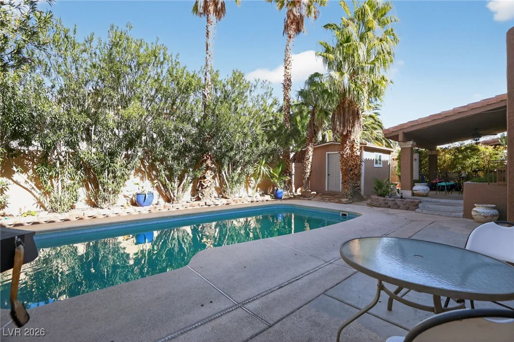 7408 Shallow Glen, Las Vegas, NV 89129