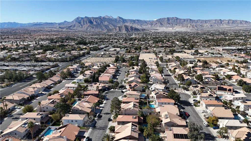 7408 Shallow Glen, Las Vegas, NV 89129