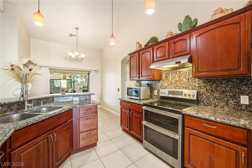 2290 Murphy, Pahrump, NV 89048