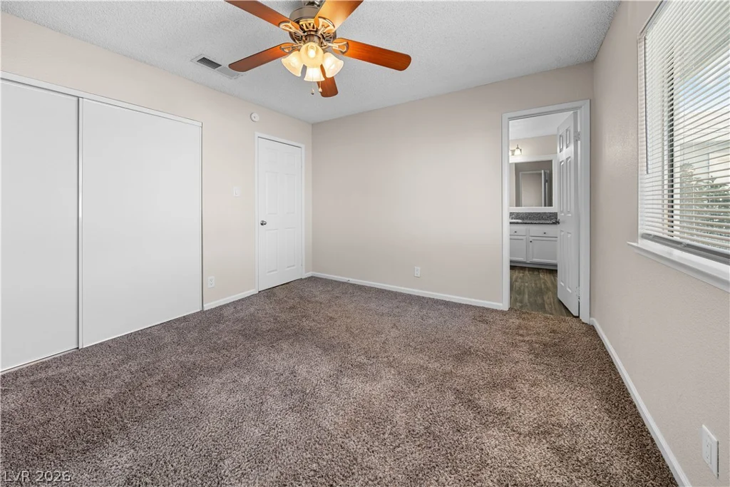 8113 Eginton, Las Vegas, NV 89145
