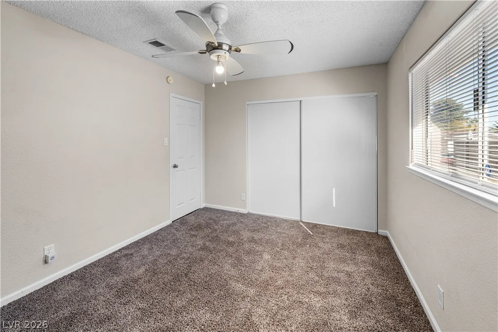 8113 Eginton, Las Vegas, NV 89145
