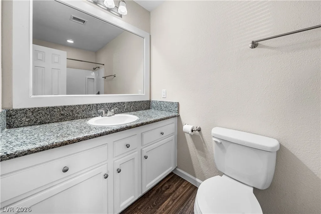 8113 Eginton, Las Vegas, NV 89145