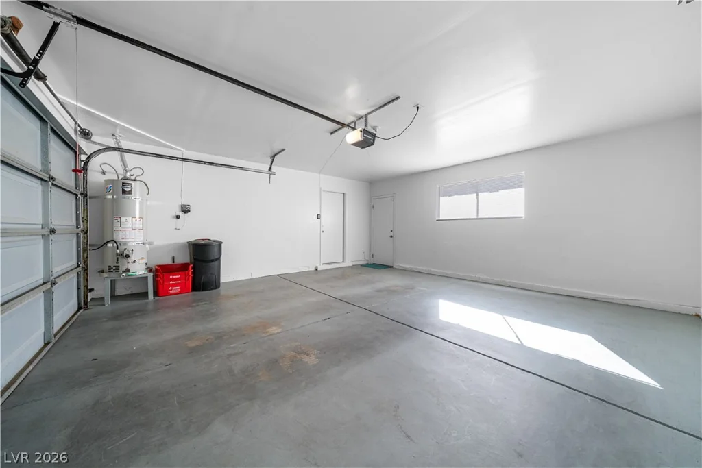 8113 Eginton, Las Vegas, NV 89145