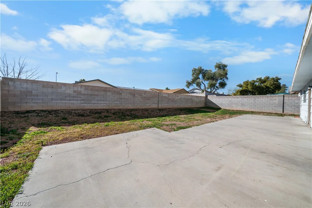 8113 Eginton, Las Vegas, NV 89145