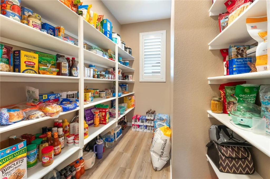 6203 Redstone Hills, Las Vegas, NV 89148