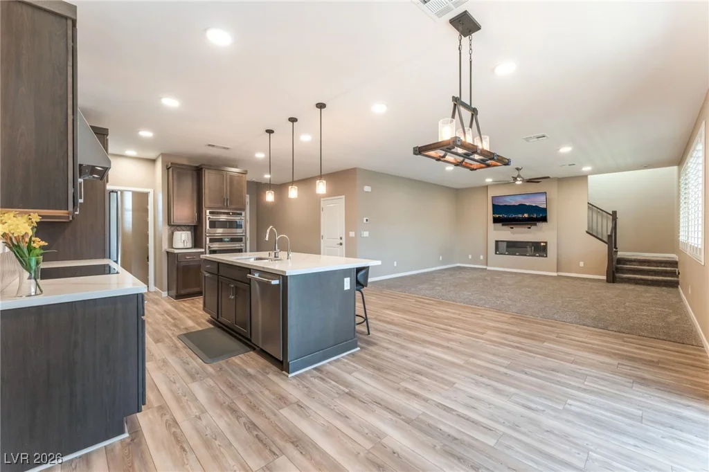6203 Redstone Hills, Las Vegas, NV 89148