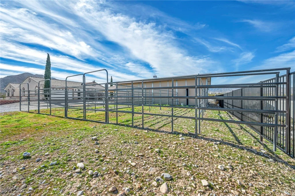 12652 Kyle Canyon, Las Vegas, NV 89166