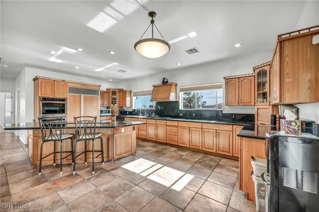 12652 Kyle Canyon, Las Vegas, NV 89166