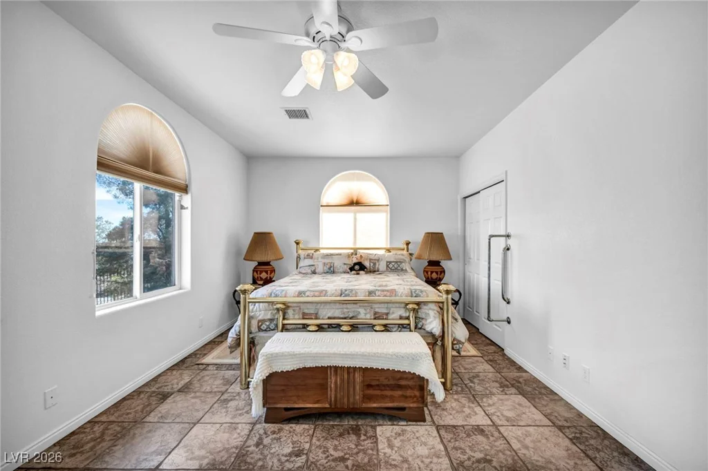 12652 Kyle Canyon, Las Vegas, NV 89166