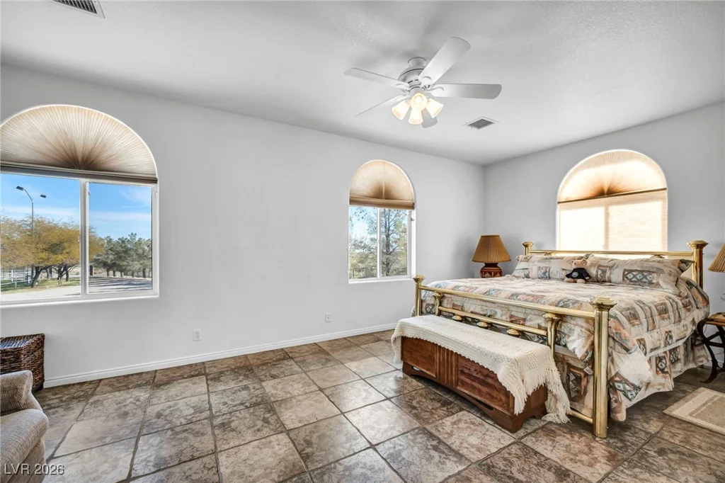 12652 Kyle Canyon, Las Vegas, NV 89166