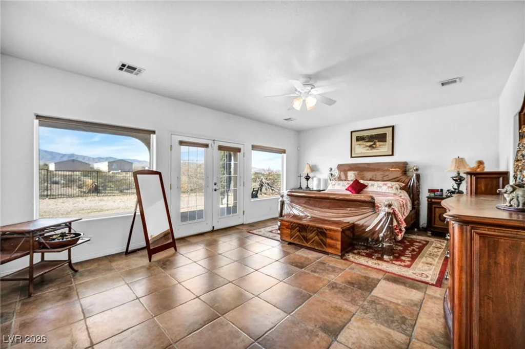 12652 Kyle Canyon, Las Vegas, NV 89166