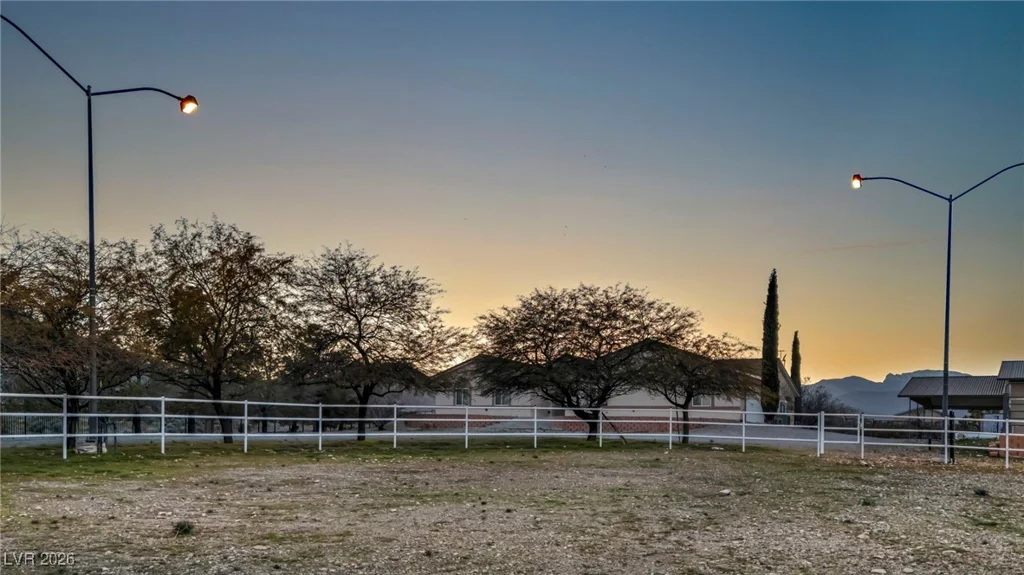 12652 Kyle Canyon, Las Vegas, NV 89166