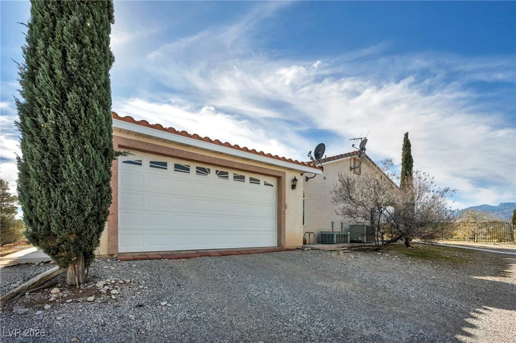 12652 Kyle Canyon, Las Vegas, NV 89166