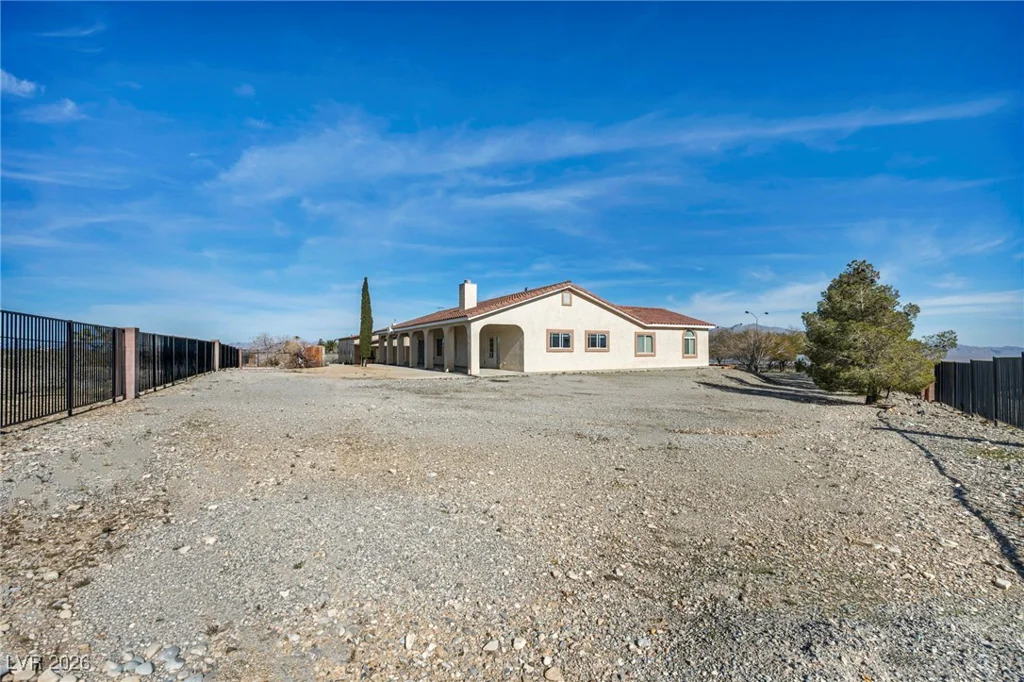 12652 Kyle Canyon, Las Vegas, NV 89166