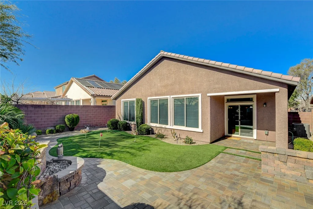 7011 Los Lagos, Las Vegas, NV 89178