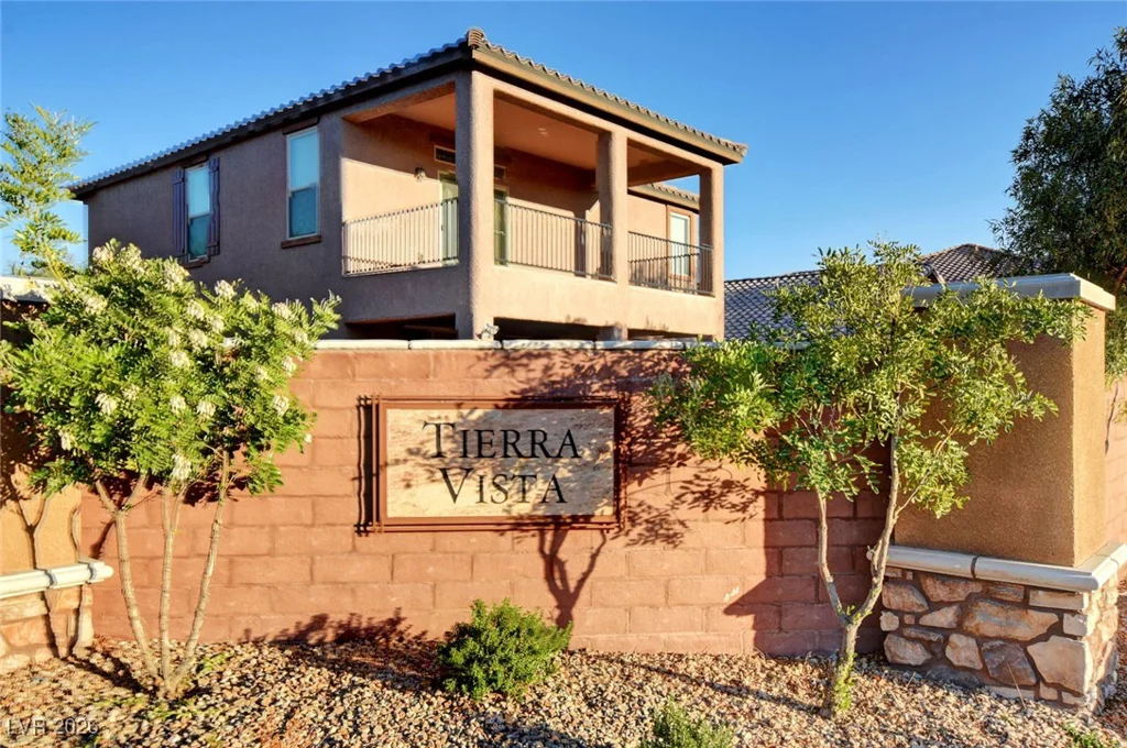 7011 Los Lagos, Las Vegas, NV 89178