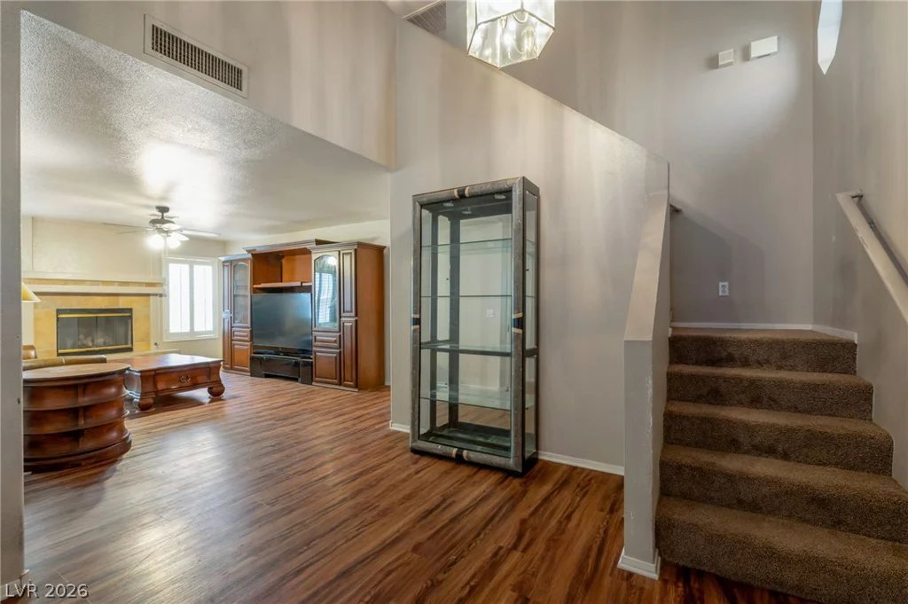 1449 Desert Hills, Las Vegas, NV 89117