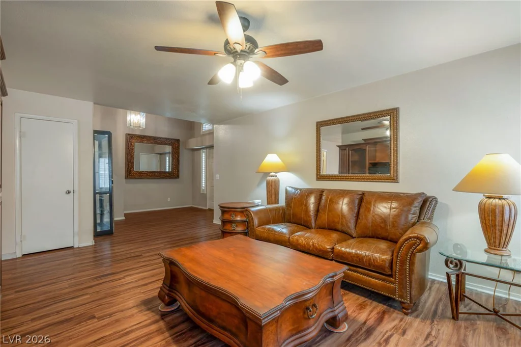 1449 Desert Hills, Las Vegas, NV 89117