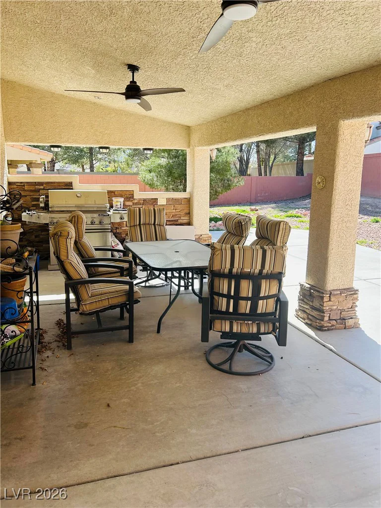 1449 Desert Hills, Las Vegas, NV 89117