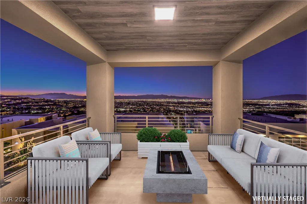 422 Tranquil Peak, Henderson, NV 89012