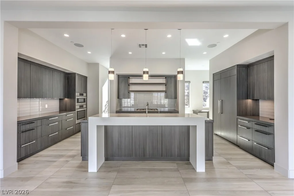 422 Tranquil Peak, Henderson, NV 89012