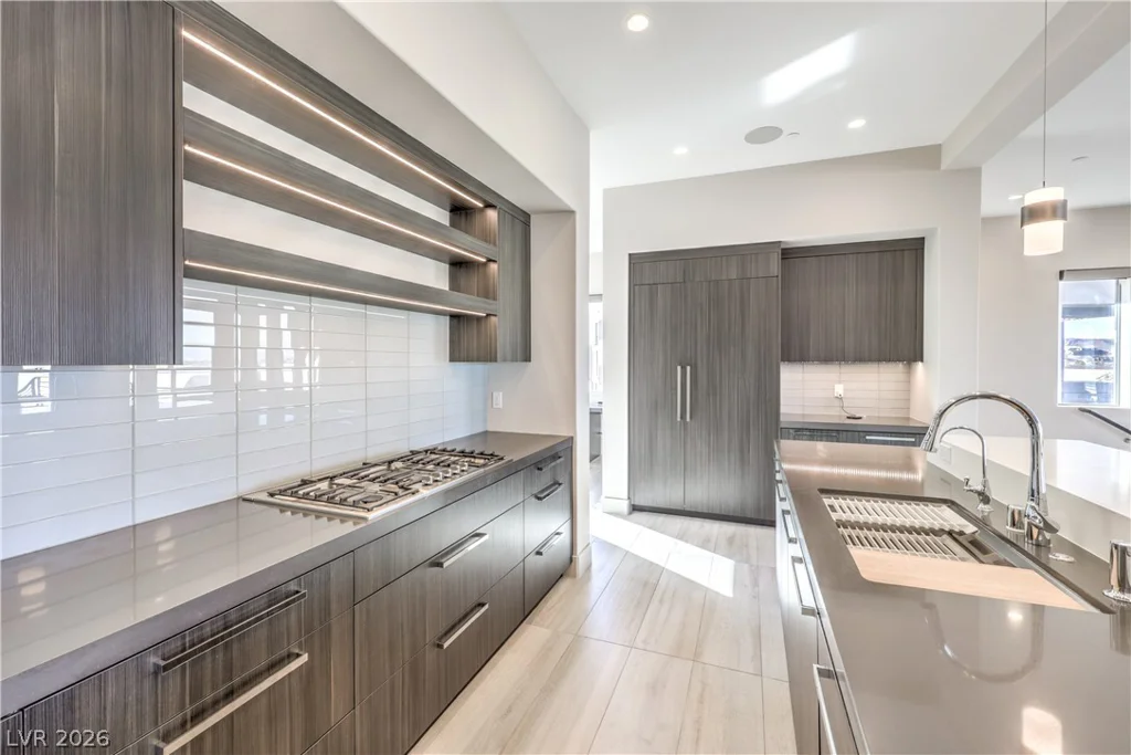 422 Tranquil Peak, Henderson, NV 89012