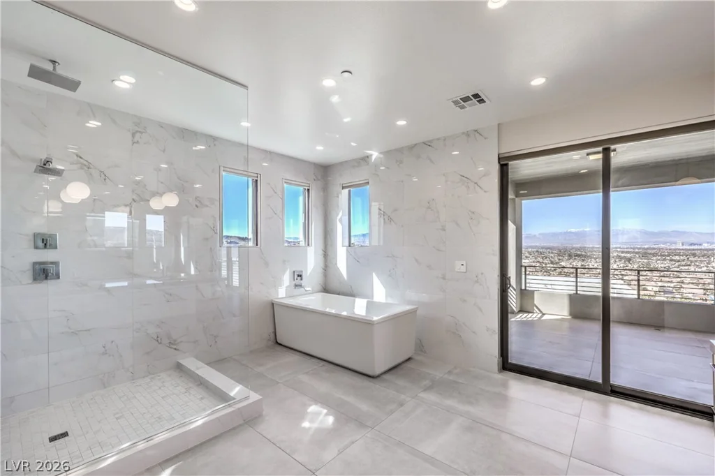 422 Tranquil Peak, Henderson, NV 89012
