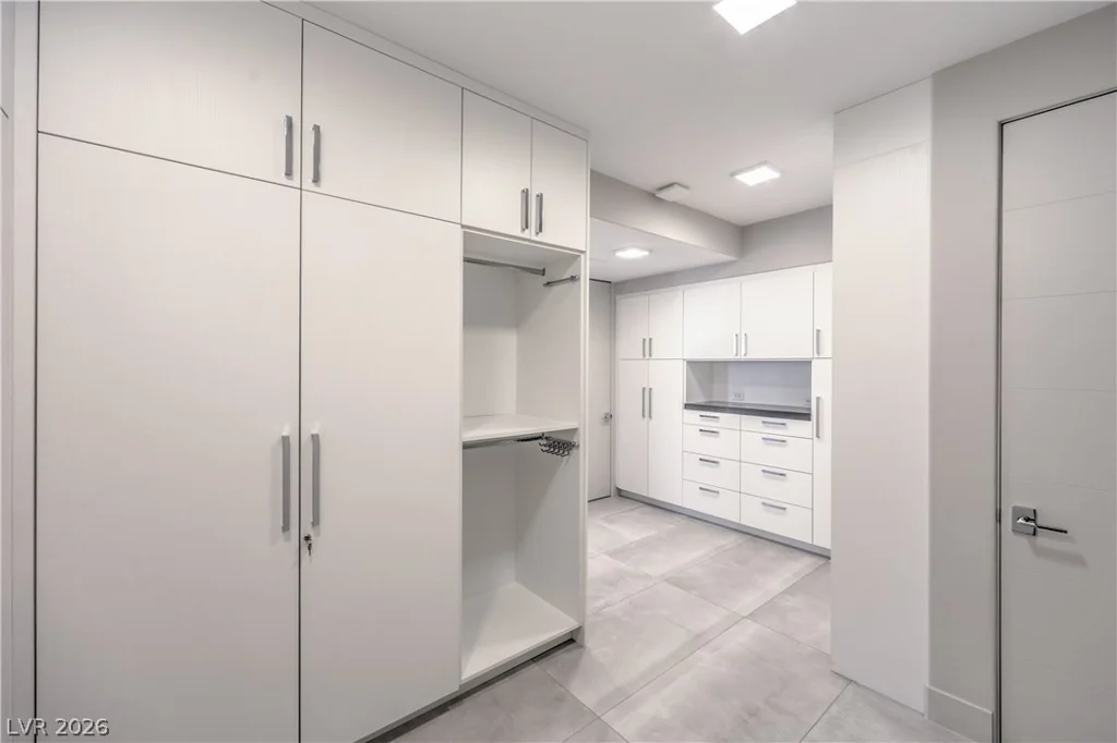 422 Tranquil Peak, Henderson, NV 89012