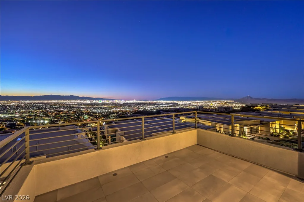 422 Tranquil Peak, Henderson, NV 89012