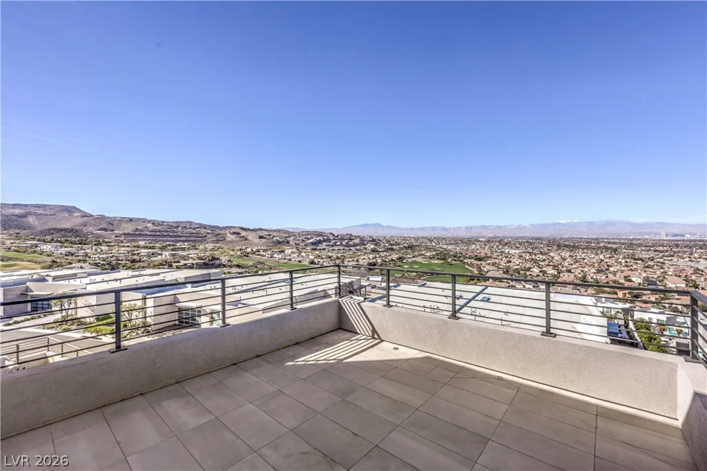 422 Tranquil Peak, Henderson, NV 89012