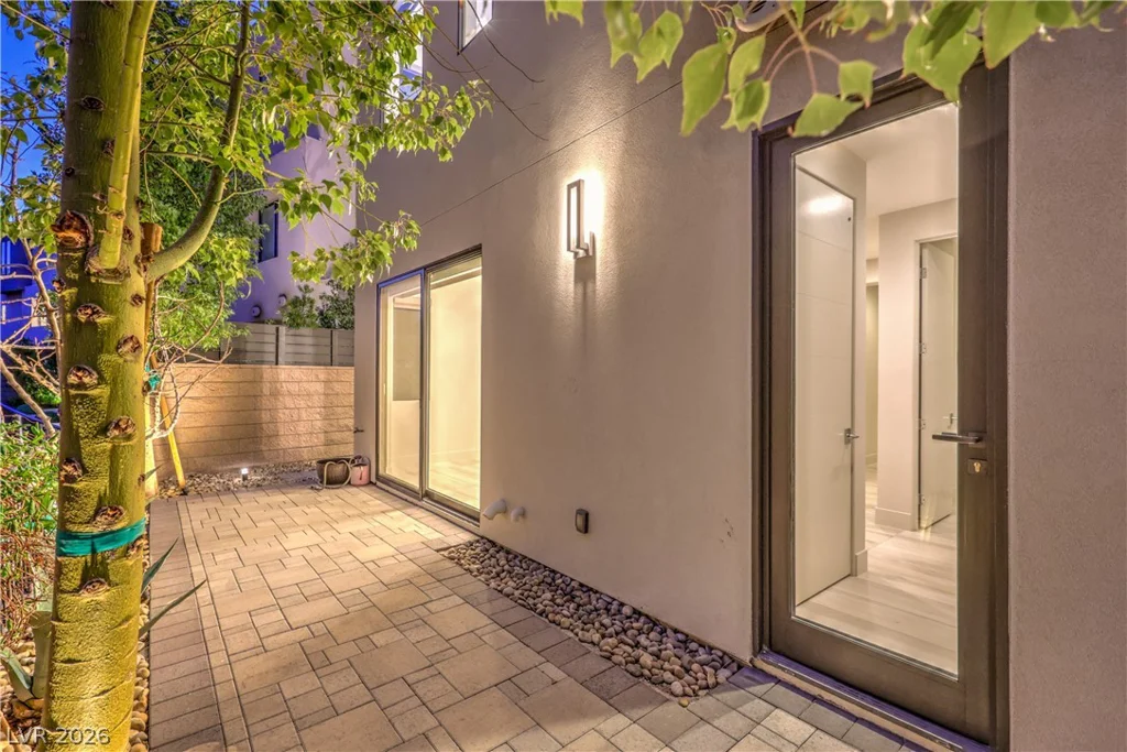 422 Tranquil Peak, Henderson, NV 89012
