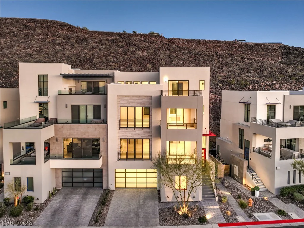 422 Tranquil Peak, Henderson, NV 89012