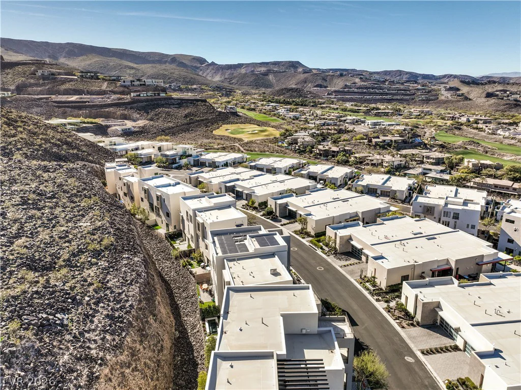 422 Tranquil Peak, Henderson, NV 89012