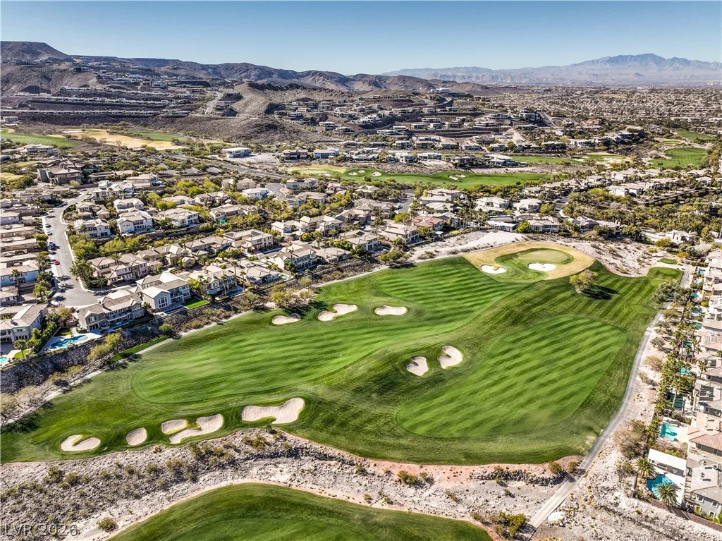 422 Tranquil Peak, Henderson, NV 89012
