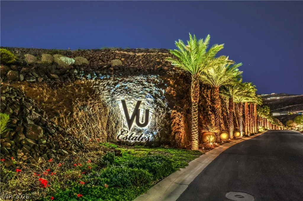 422 Tranquil Peak, Henderson, NV 89012