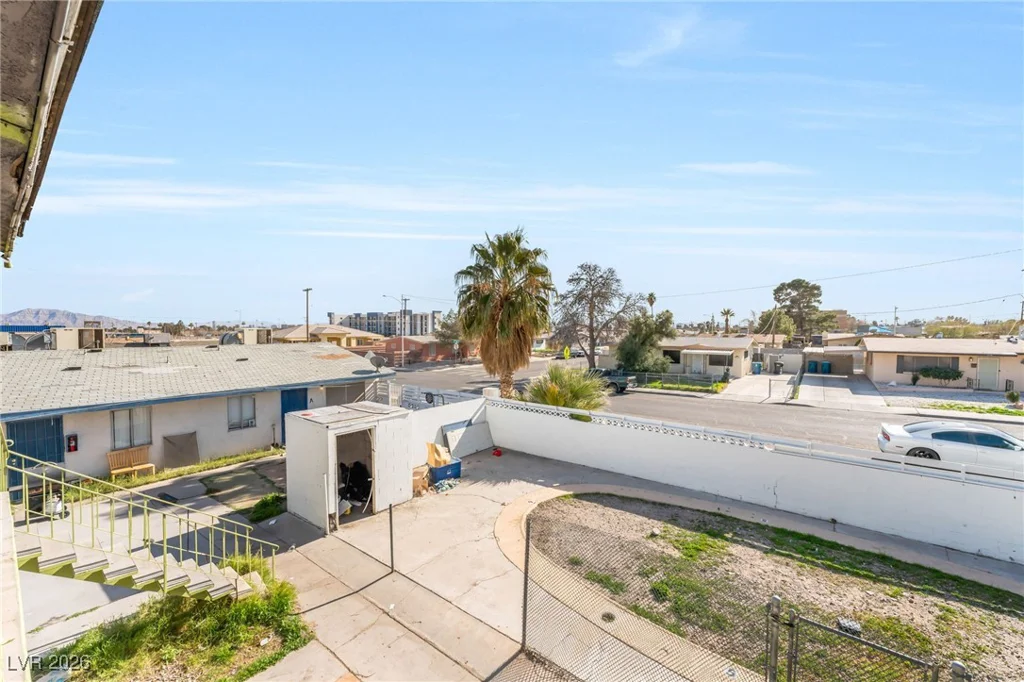 5104 Pebble Beach, Las Vegas, NV 89108
