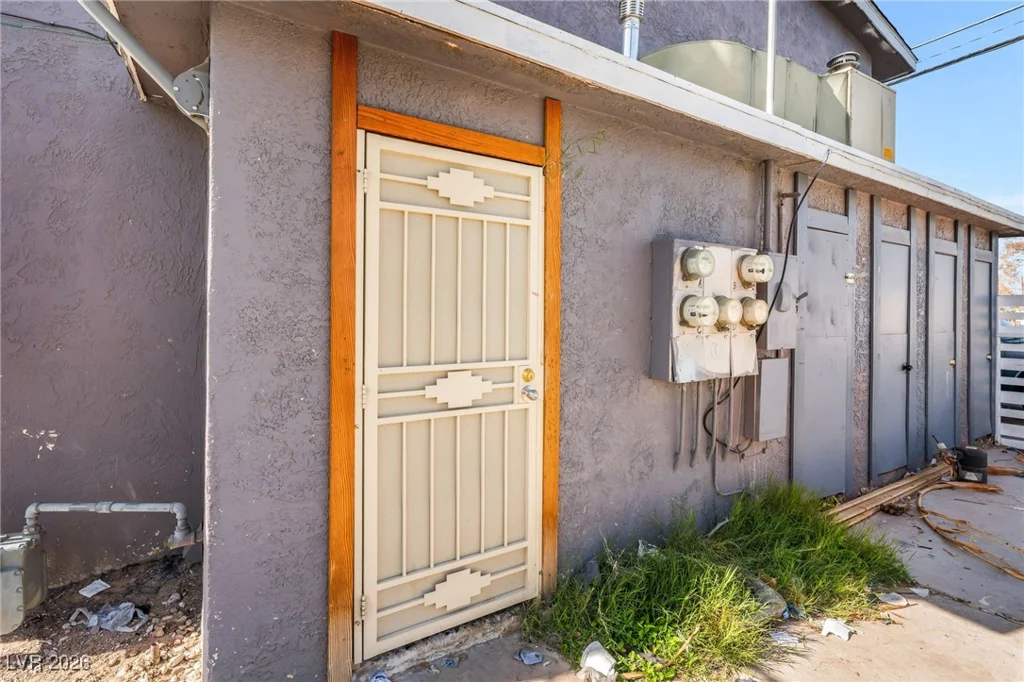 5104 Pebble Beach, Las Vegas, NV 89108