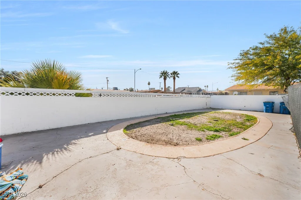 5104 Pebble Beach, Las Vegas, NV 89108