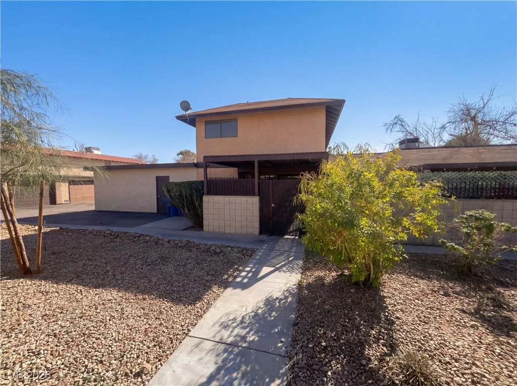 5097 Village, Las Vegas, NV 89142