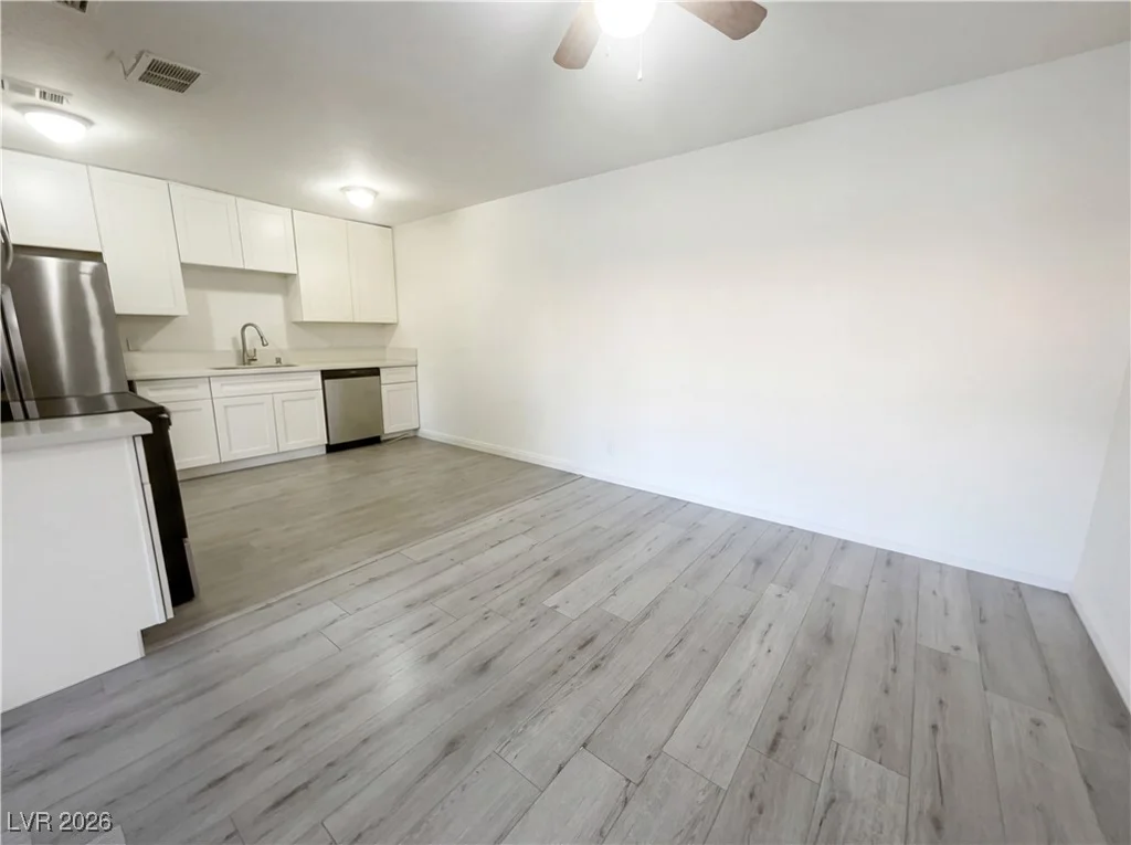 5097 Village, Las Vegas, NV 89142