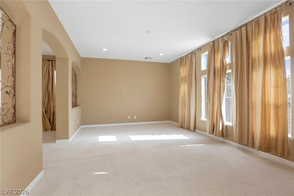 9472 Ojibwa, Las Vegas, NV 89149