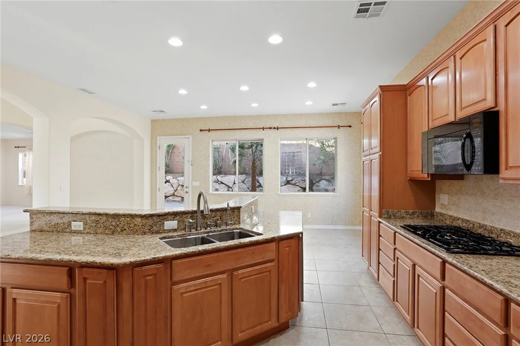 9472 Ojibwa, Las Vegas, NV 89149