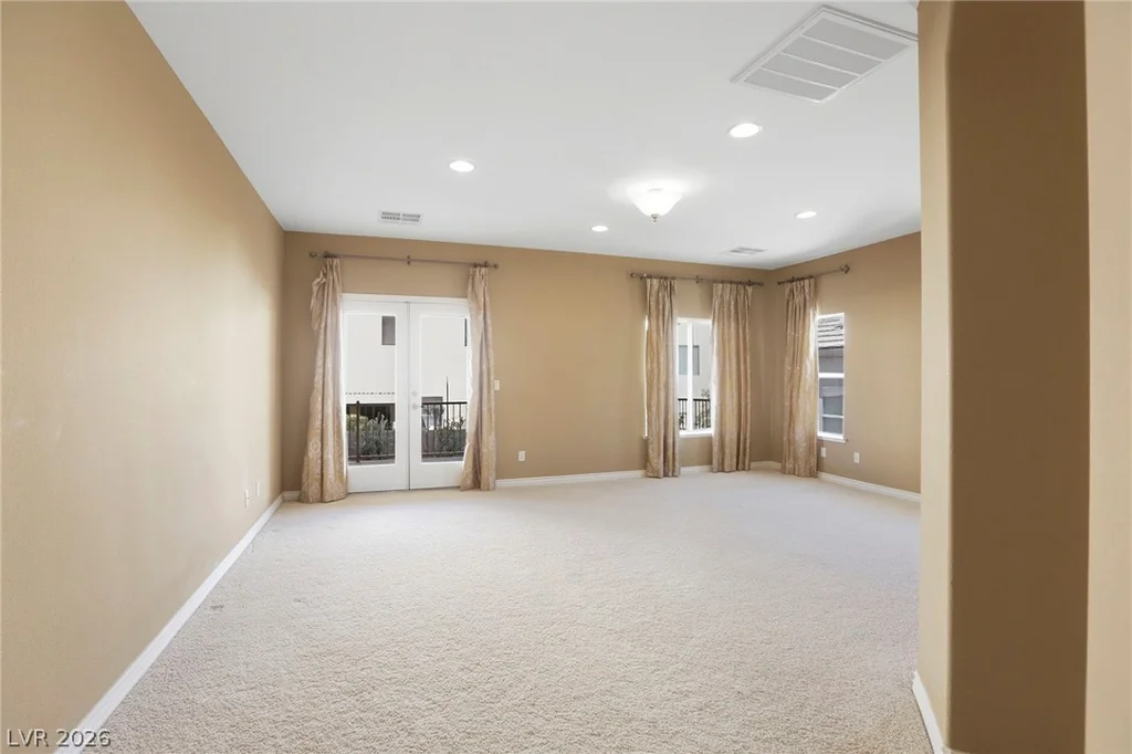 9472 Ojibwa, Las Vegas, NV 89149